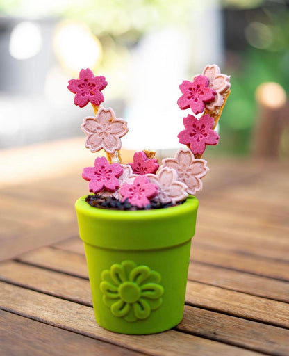 SodaPup Large Flower Pot eCup Dog Treat Dispenser | Durable USA-Made Enrichment Toy