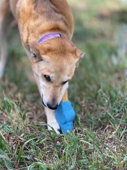 SodaPup Petz Yak Chew Holder Durable Rubber Chews & Bully Sticks | USA Made