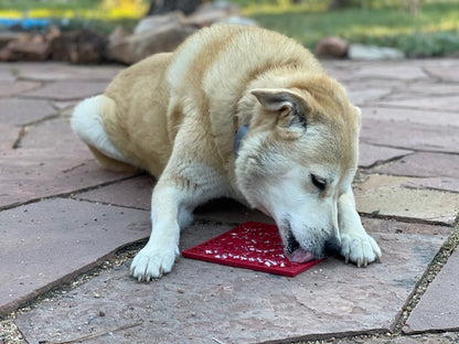 SodaPup Love eMat Enrichment Lick Mat Dogs Cats| Heart Design |