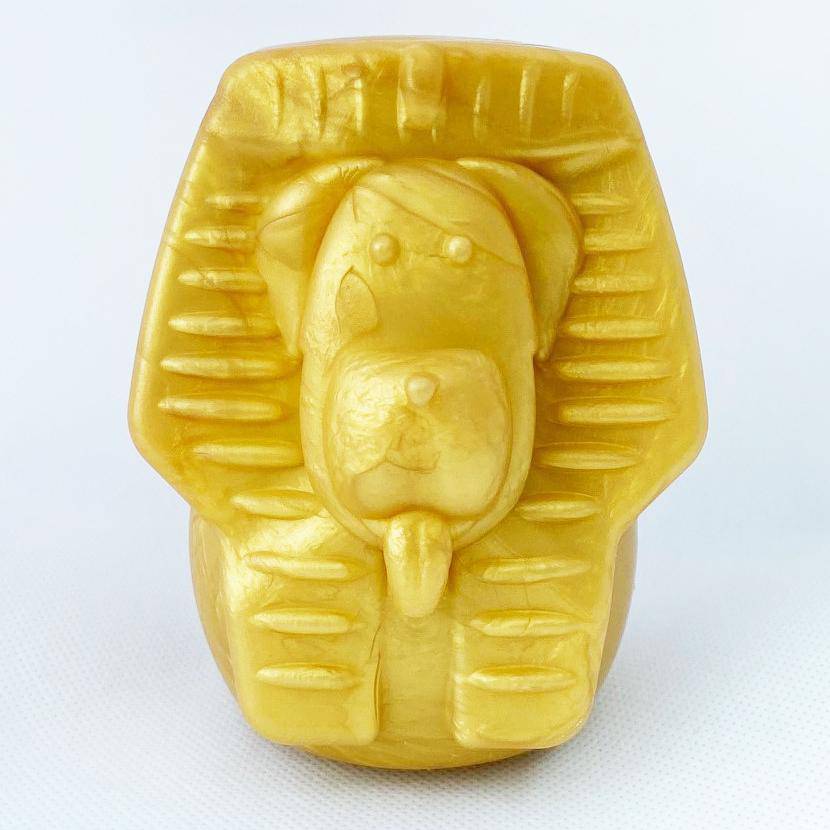 https://sodapup.com/cdn/shop/products/sodapup-dog-toys-doggie-pharaoh-treat-dispenser-chew-toy-large-gold-mkb-doggie-pharaoh-durable-chew-toy-treat-dispenser-gold-17560578261126_1024x1024@2x.jpg?v=1661052912